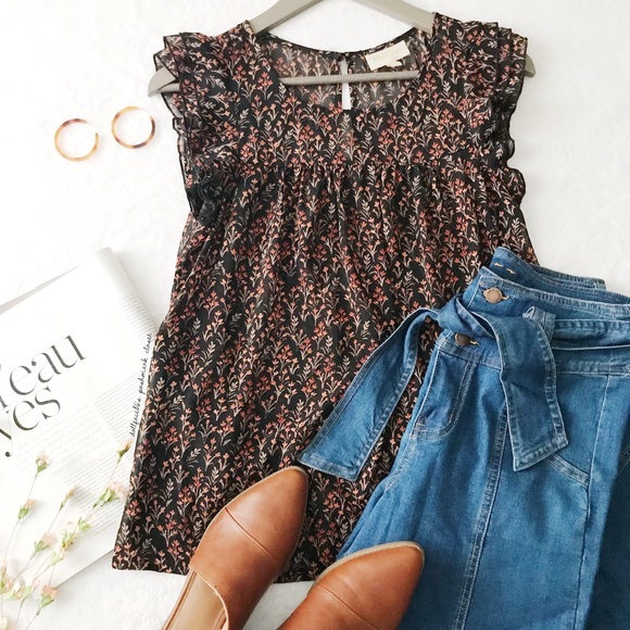Modcloth Tops - ModCloth Floral Print Semi Sheer Ruffle Blouse
